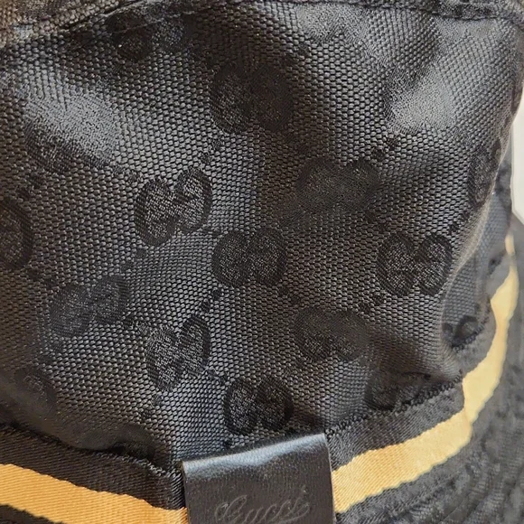 Authentic GUCCI Black Bucket Hat - Picture 4 of 8